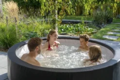 EXIT TOYS EXIT Leather Premium Opbouw Spa - 4-6 Persoons -KOKID Spa Winkel exit leather premium 6 opblaasbare spa sfeer tuin 2