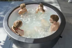 EXIT TOYS EXIT Leather Premium Opbouw Spa - 4-6 Persoons -KOKID Spa Winkel exit leather premium 6 opblaasbare spa sfeer tuin 3