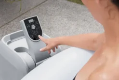 Bestway Lay-Z Spa Bali AirJet Opblaasbare Spa - 4 Persoons 30 Bestway Lay-Z Spa Bali AirJet Opblaasbare Spa - 4 Persoons -KOKID Spa Winkel lay z spa bali airjet opblaasbare spa 4 persoons 39